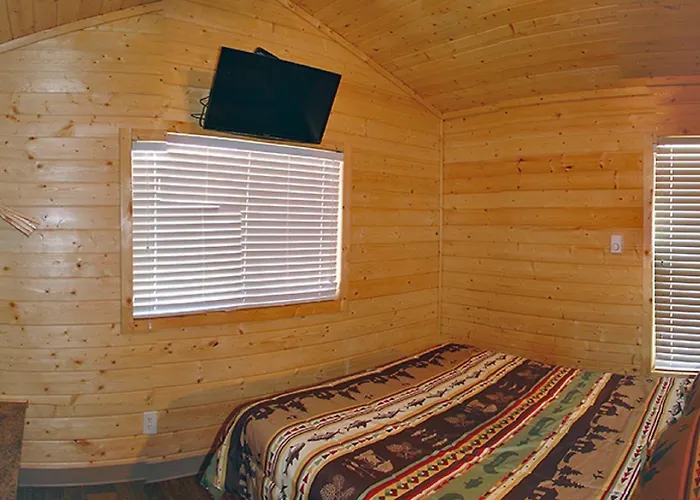 Valley Rv & Resort, A Thousand Trails 3*