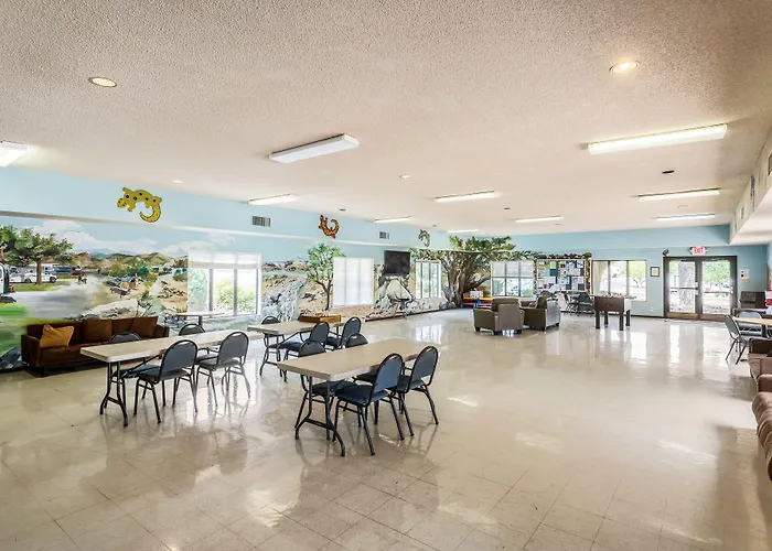 Valley Rv & Resort, A Thousand Trails Hotel